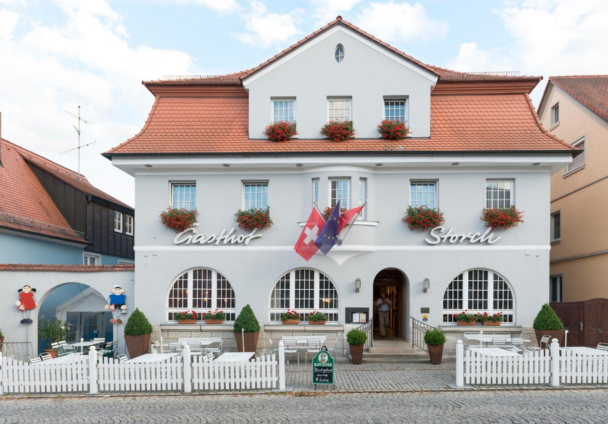 Hotel Gasthof Zum Storch Schluesselfeld Exterior photo